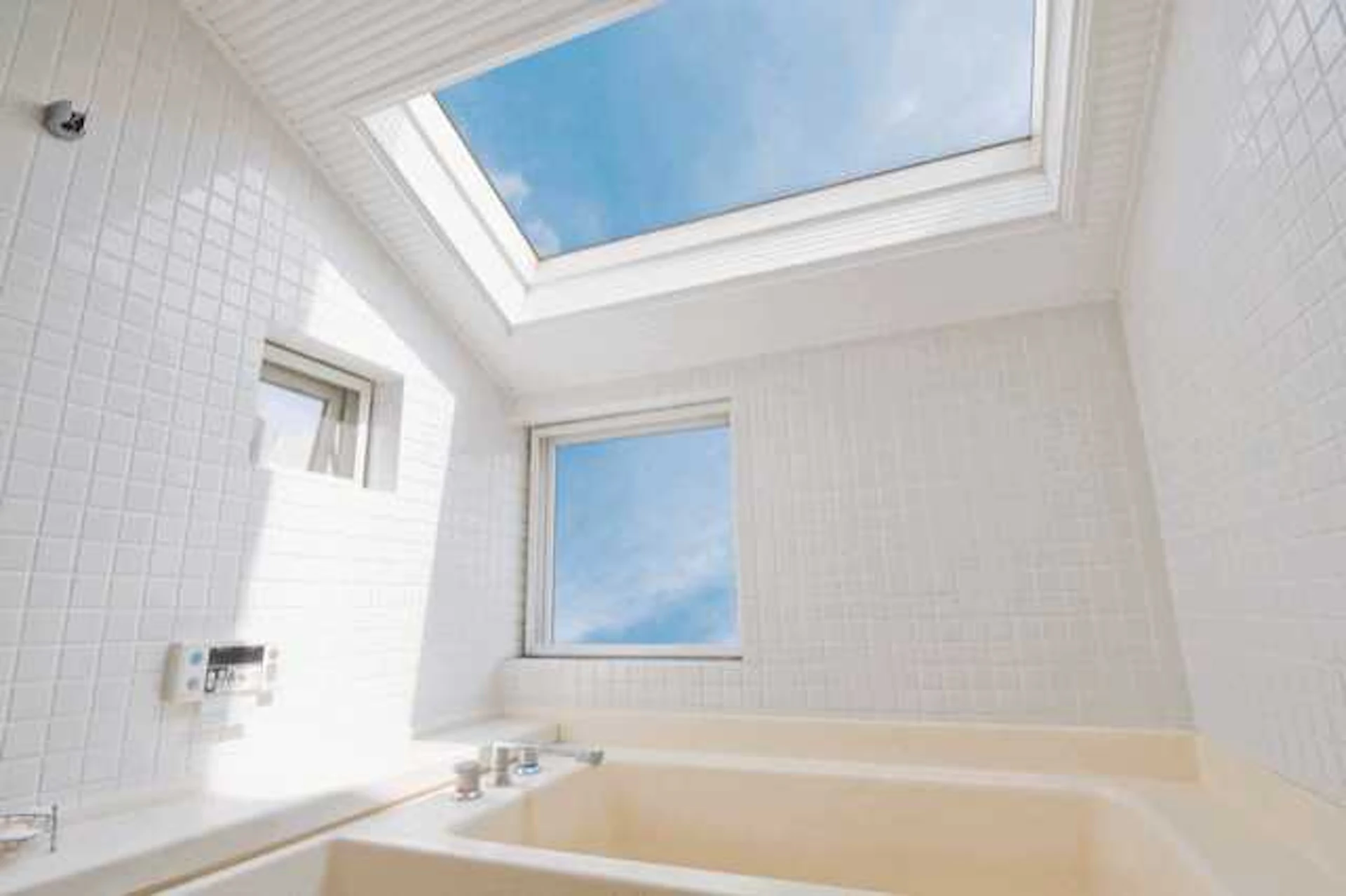 憧れの"天窓(トップライト)" がある暮らし♪優しい光が魅力的