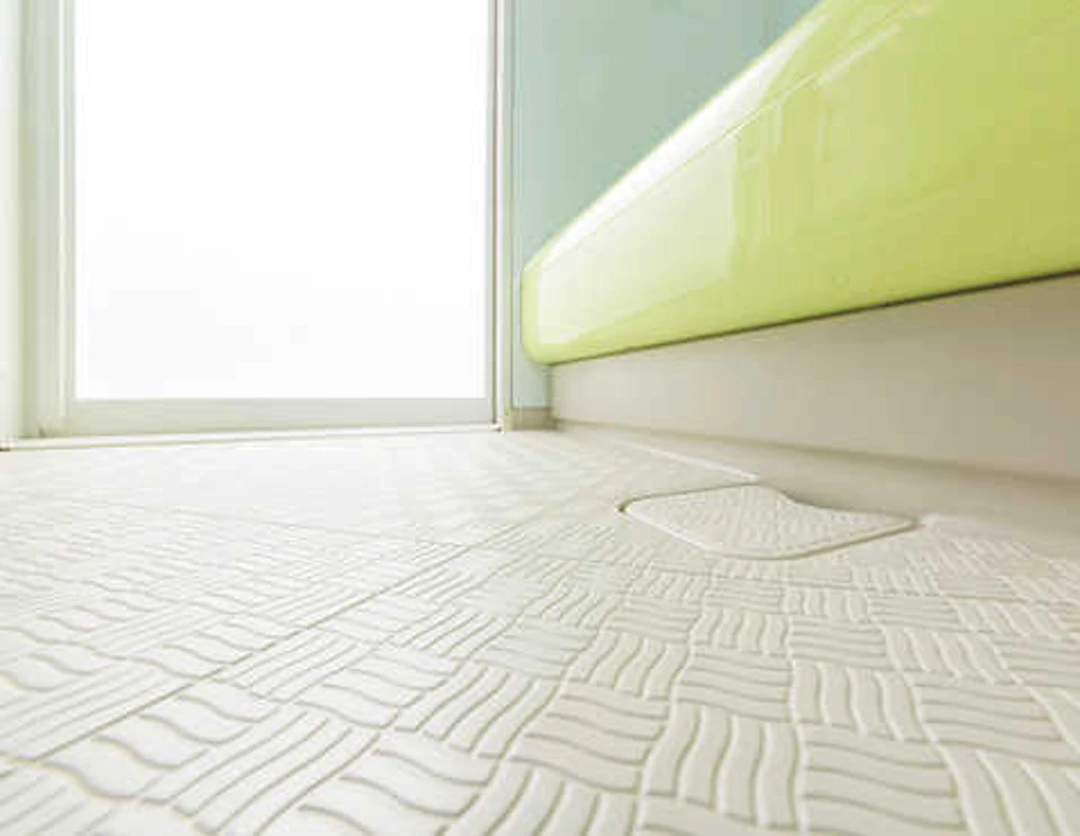 うつくし浴槽/うつくしフロア/うつくしドア/うつくしミラー