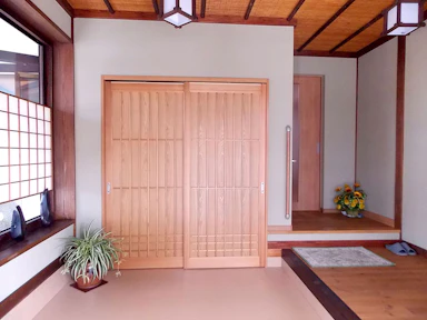 【1000万円〜】地元に愛された食堂の変身リフォーム