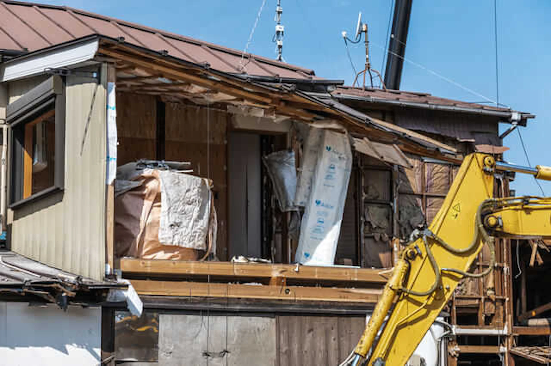 木造二階建ての解体費用内訳