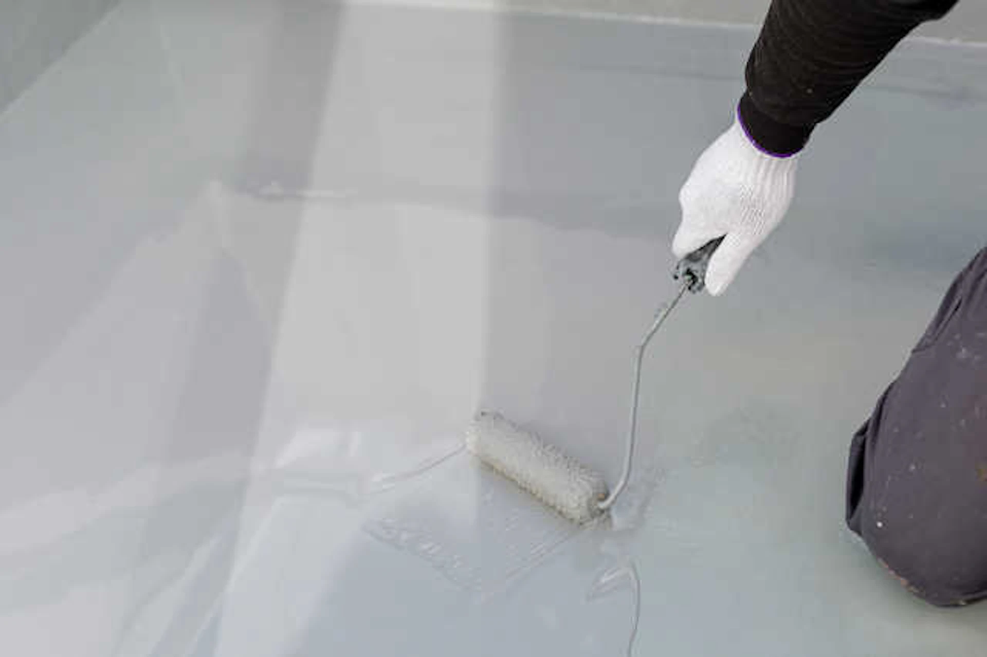 FRP・ウレタン・シート防水の価格や寿命を比較