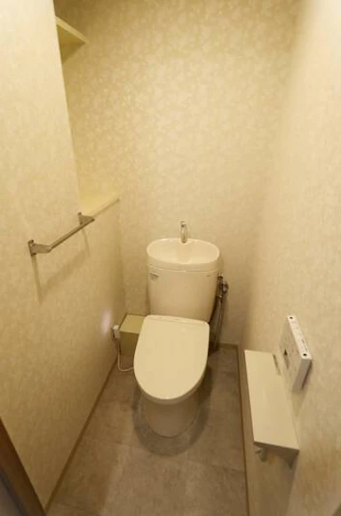 【38万円】自動温水洗浄トイレに交換