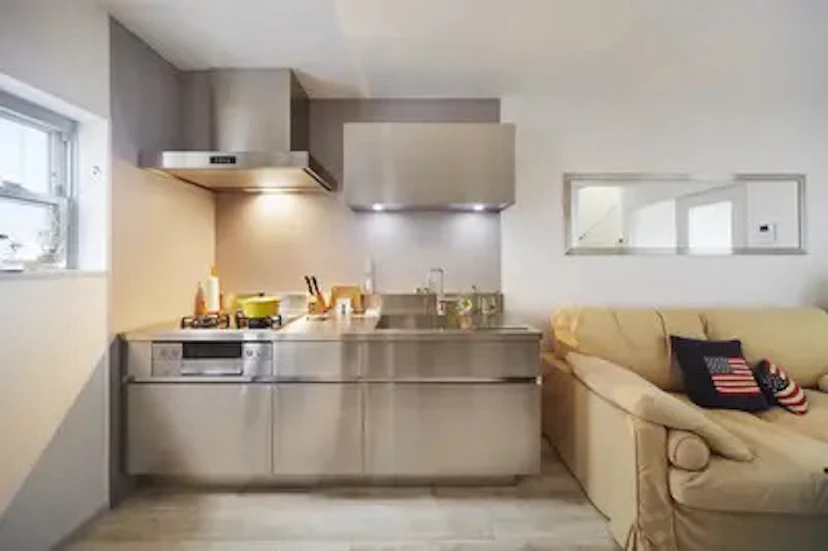 事例3: 水回り移設で生活動線とスタイリッシュな住宅