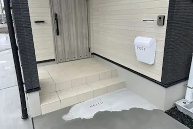 [10万円]優しい雰囲気の玄関周り