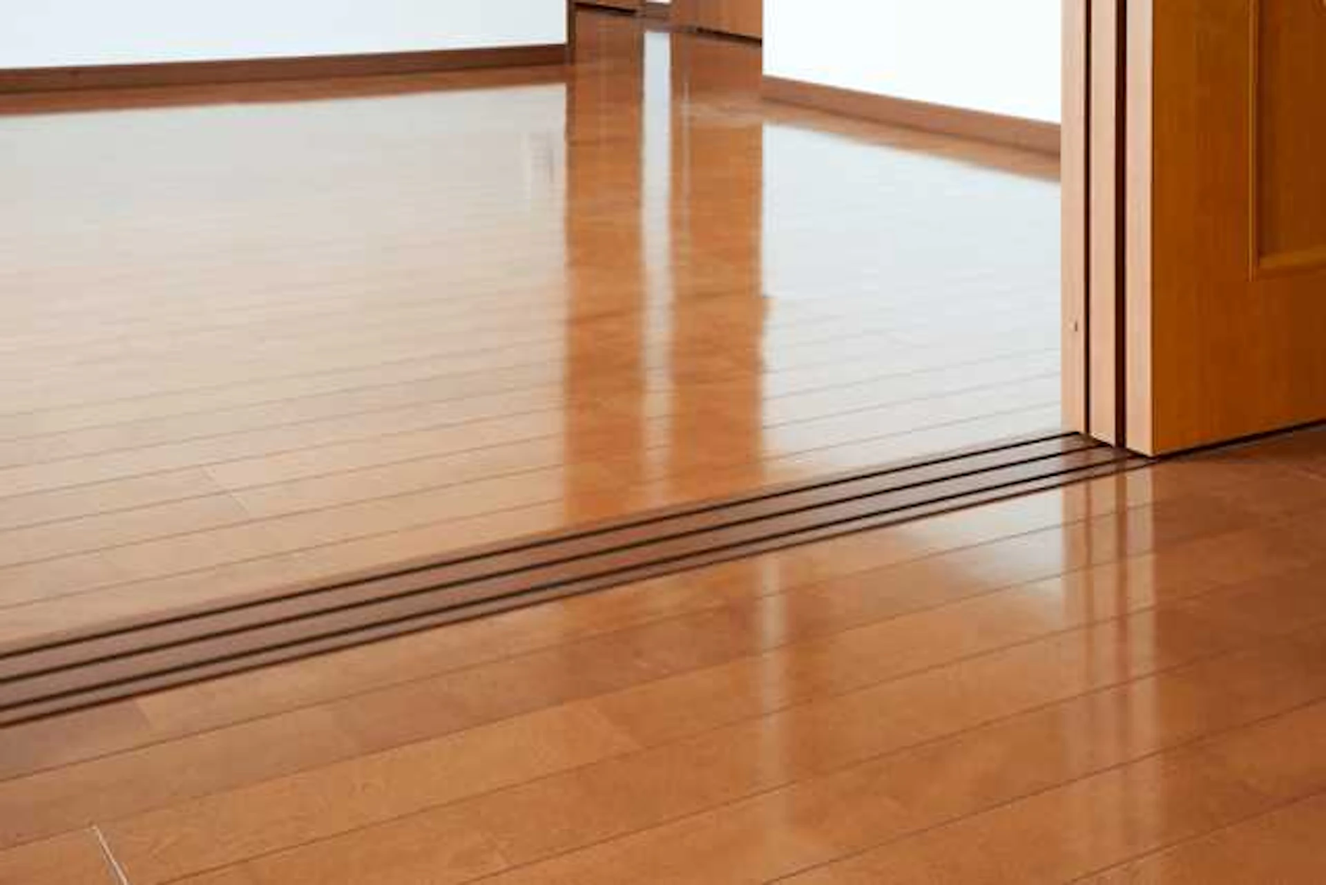 室内ドアは"開き戸・引き戸" どちらがいいの?リフォーム費用・部屋別の向いているドアの種類は?