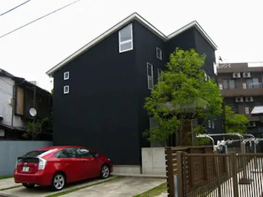 シンプルモダンな外観へリフォーム