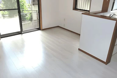 [19万円] ウッドタイルに交換