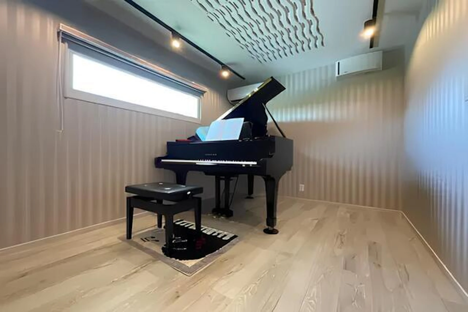 グランドピアノがある防音室設置リフォームの施工事例