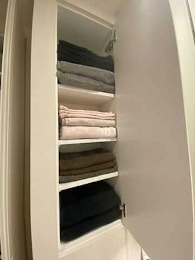 NG例①：タオルが溢れている