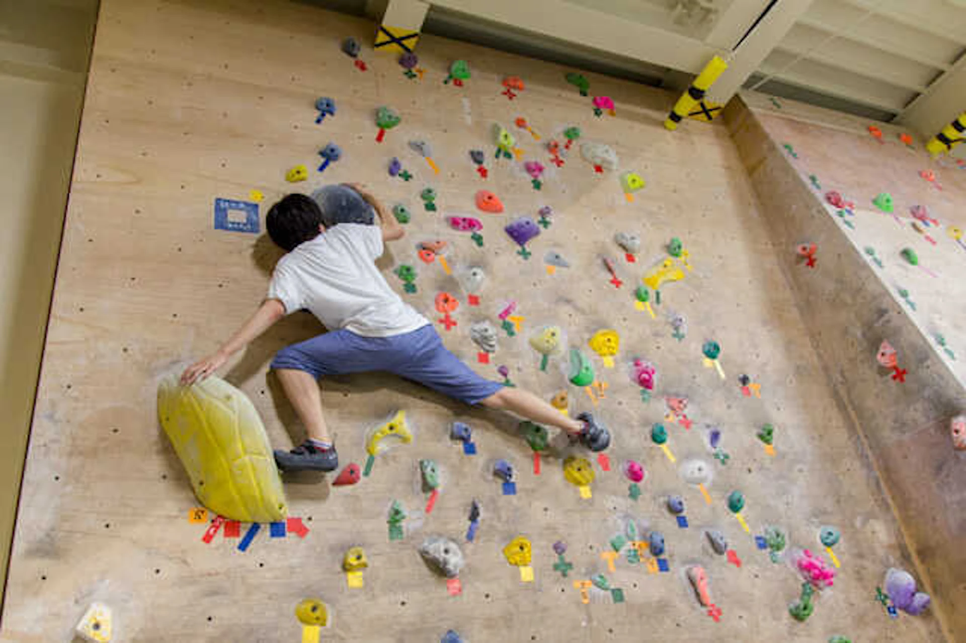 遊び心あふれる!ボルダリングを楽しむ家♡