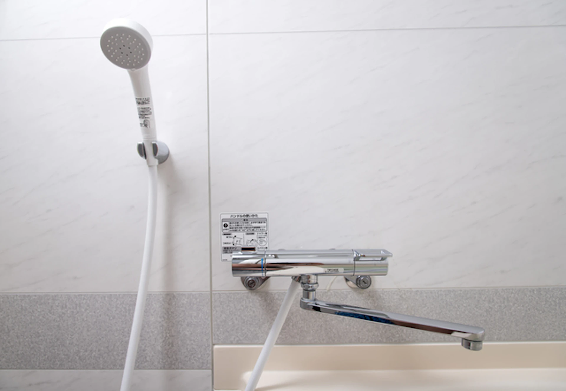 ユニットバスの水栓をDIYで交換するリスク