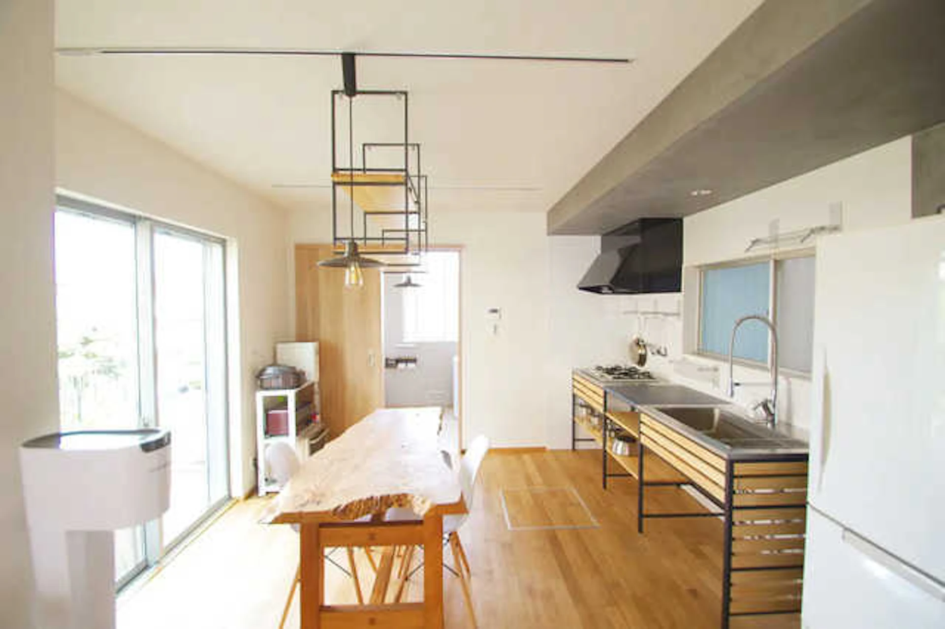 サムネイル:築50年の住宅リフォームの費用は?よくある失敗や施工事例もご紹介