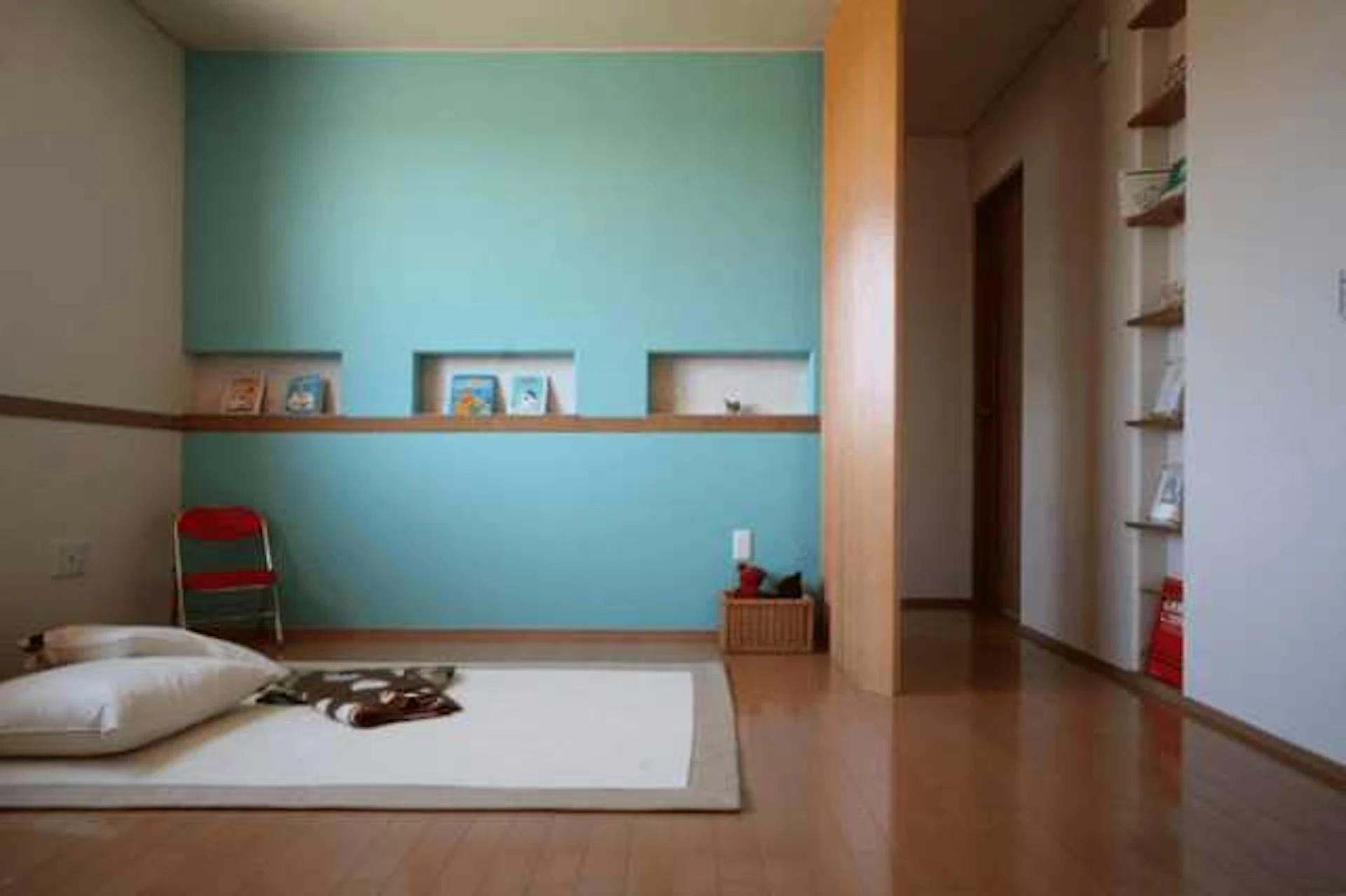 子供部屋の壁紙リフォーム費用相場