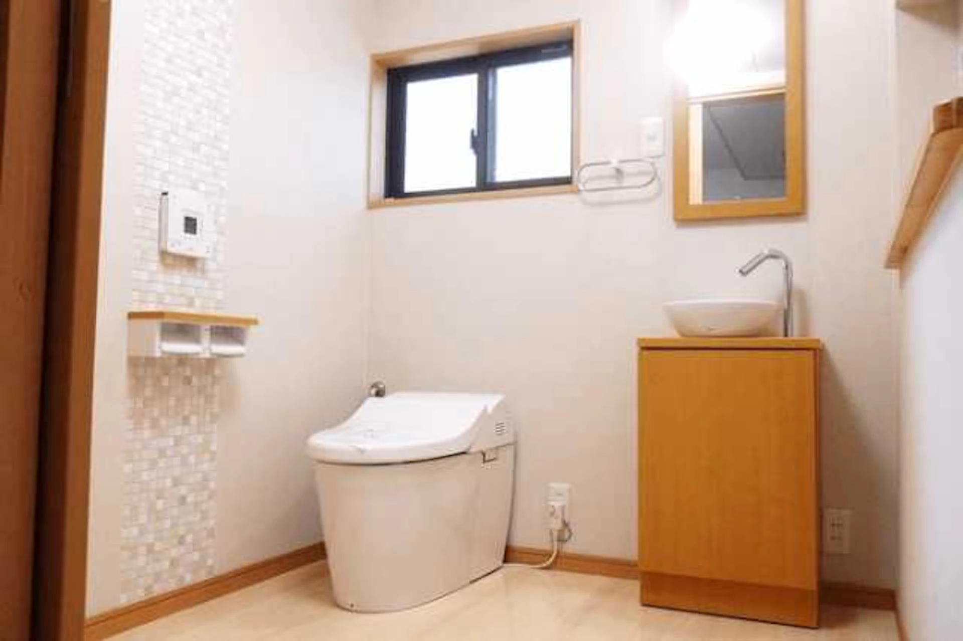 トイレリフォームの費用相場・事例