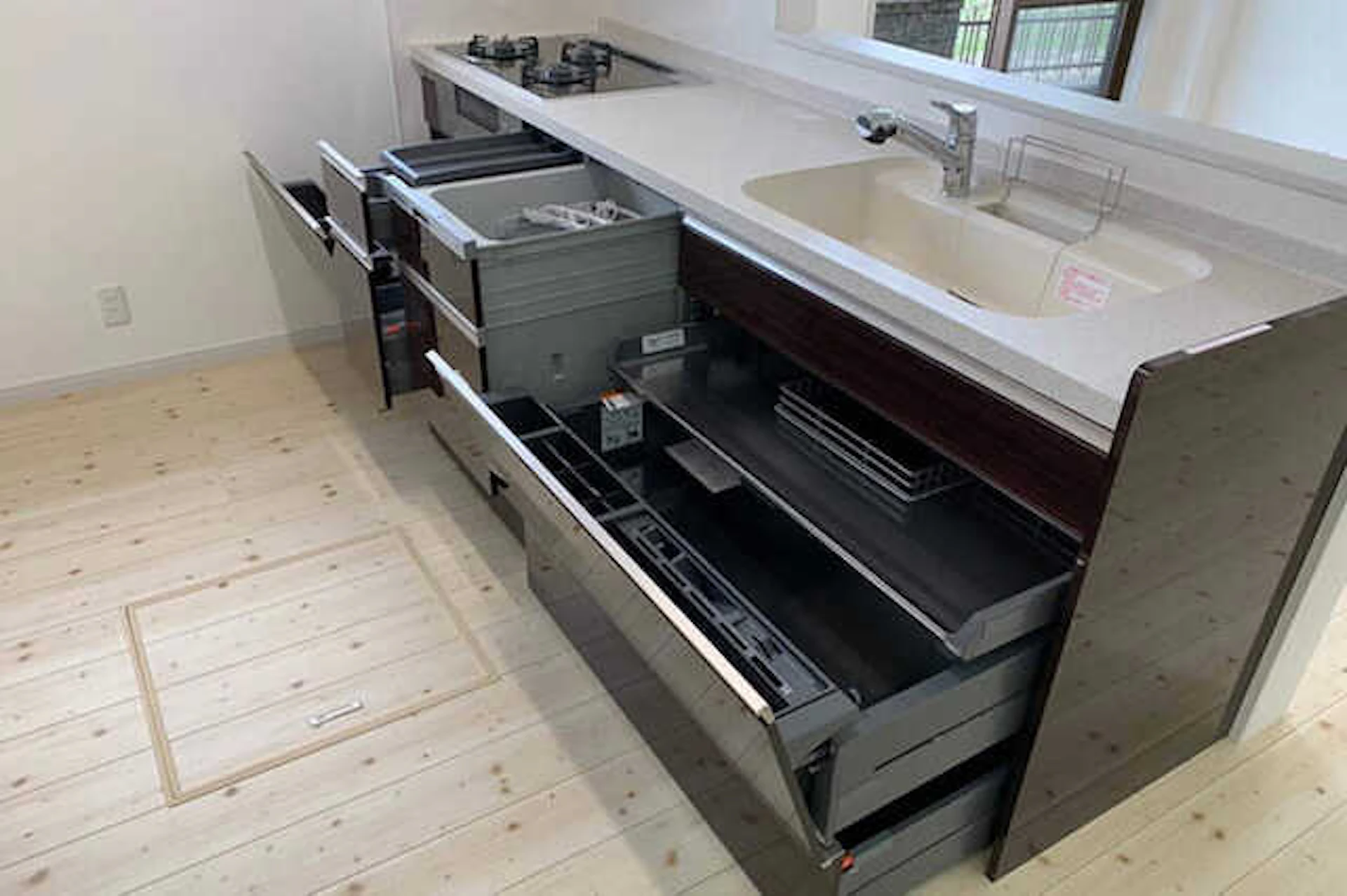 収納量も大切！吊り戸棚の設置有無はどうする？