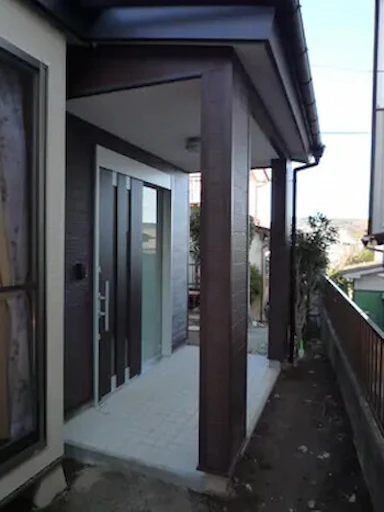 [30万円]白いタイルでスッキリしたポーチ