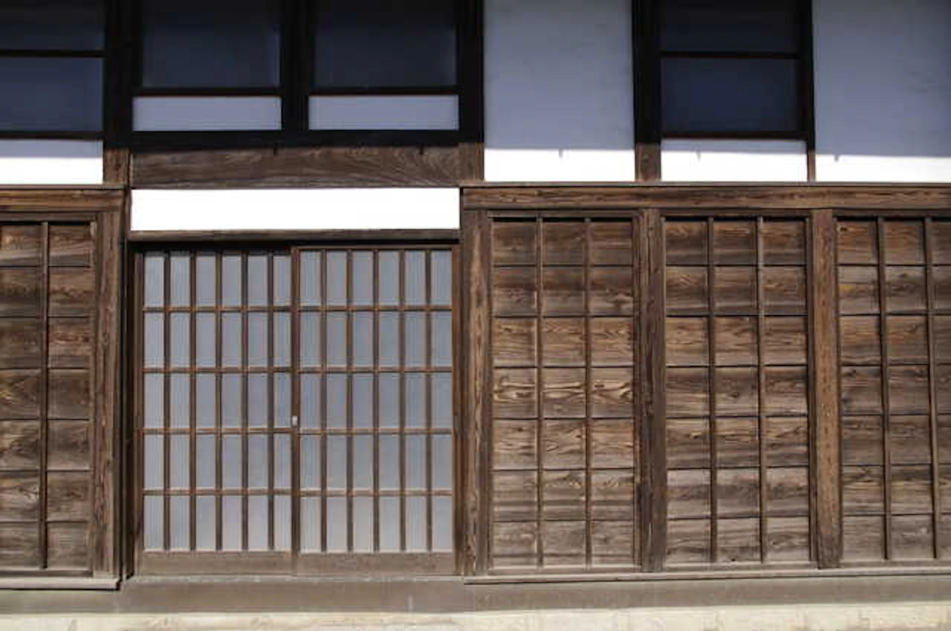 玄関の引き戸リフォームで知っておきたいこと