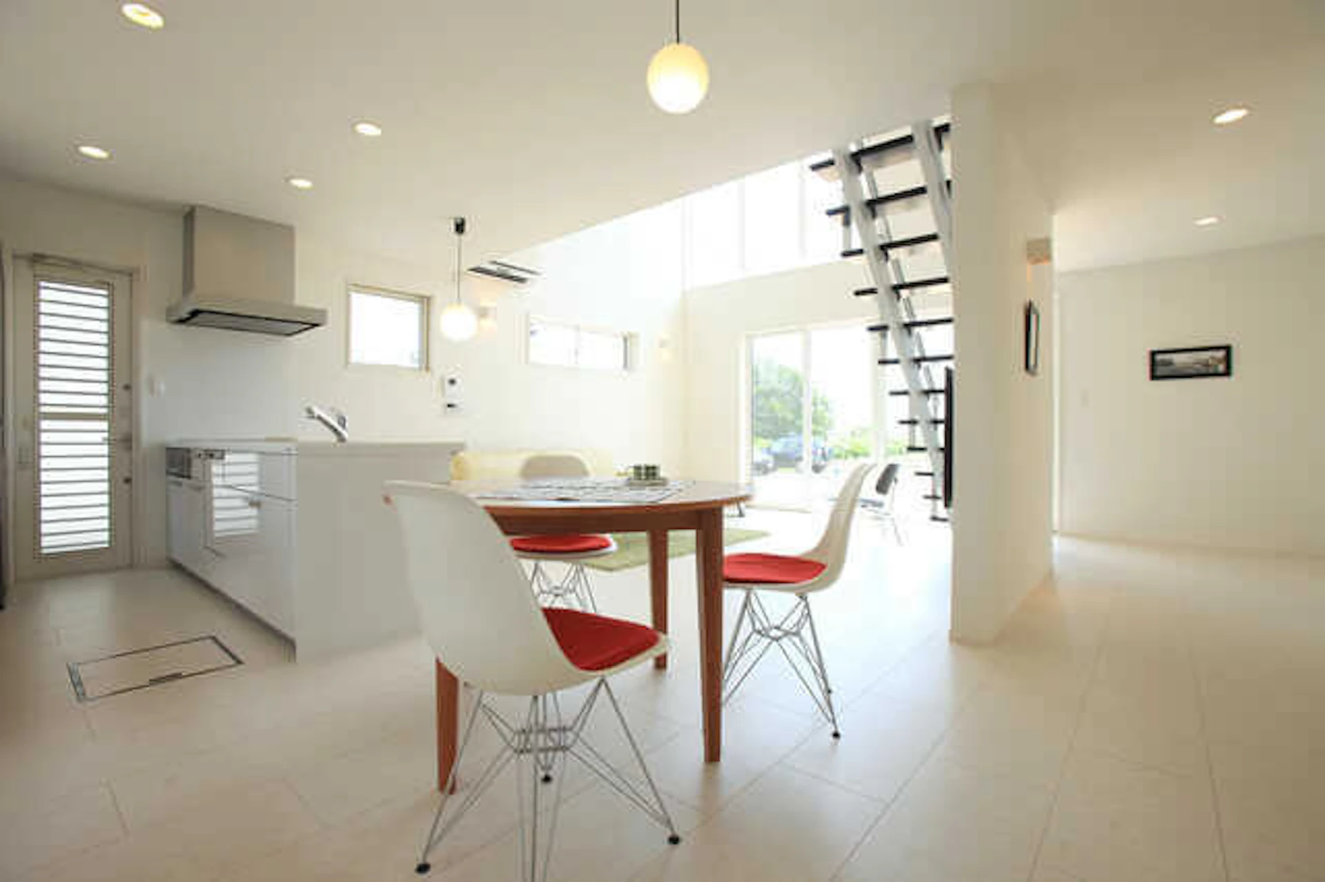 掃除・照明交換などを頼める業者を探しておく