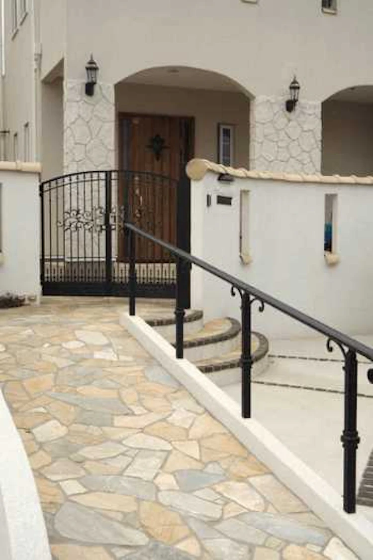 一度は憧れる♪南欧風の家の外観・外構にするための10のポイント