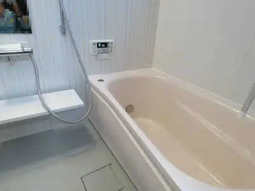 狭小ユニットバスのリフォーム事例