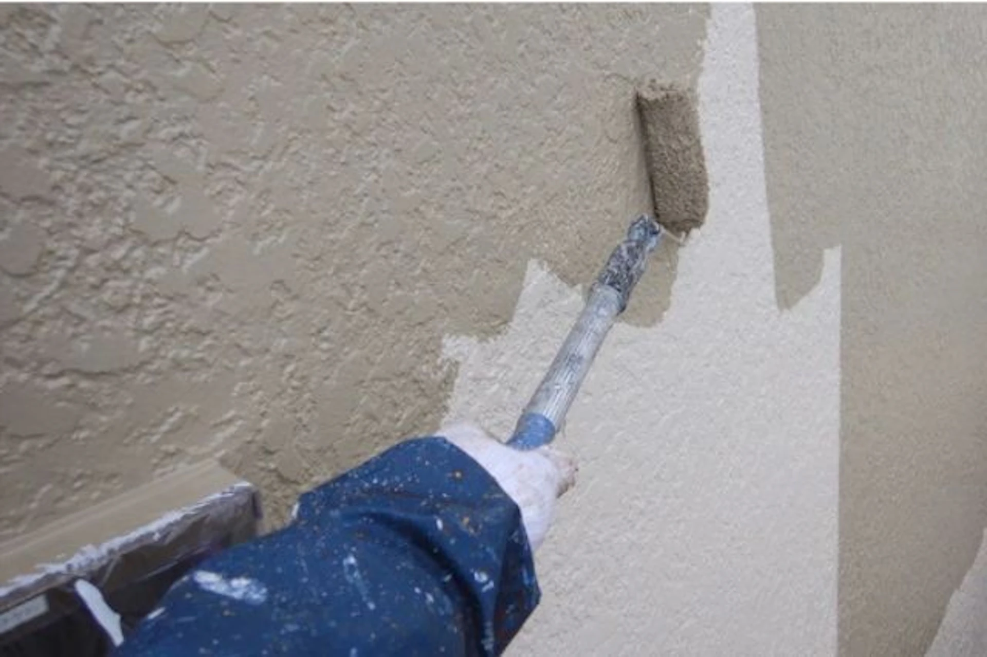 サムネイル:外壁塗装の失敗例3選