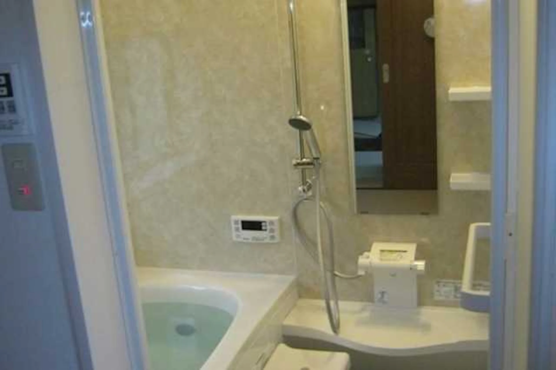 事例3 増築工事で、新しい浴室を増設