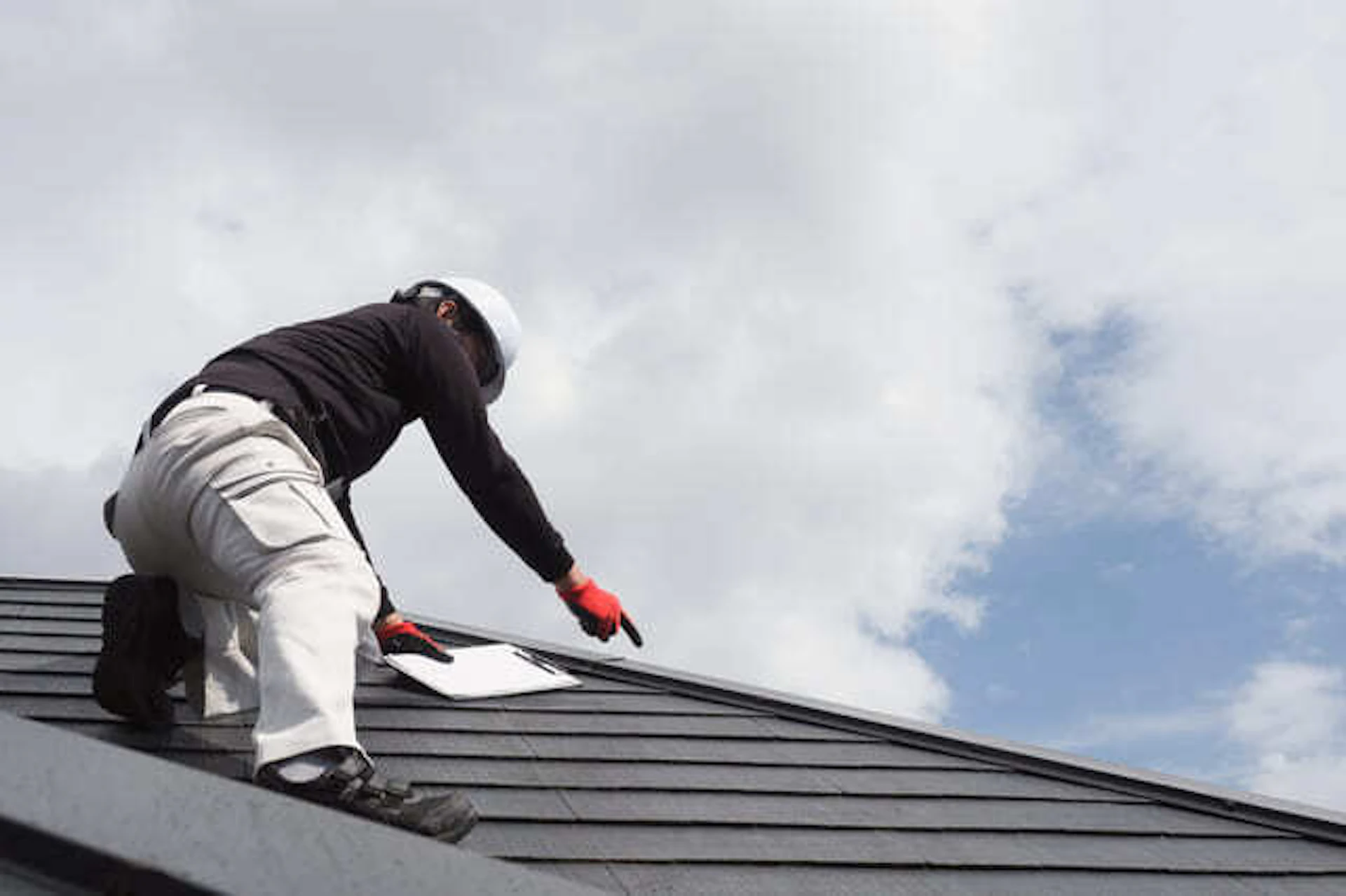 サムネイル:優良業者を見分け納得の雨漏り調査と補修を目指そう