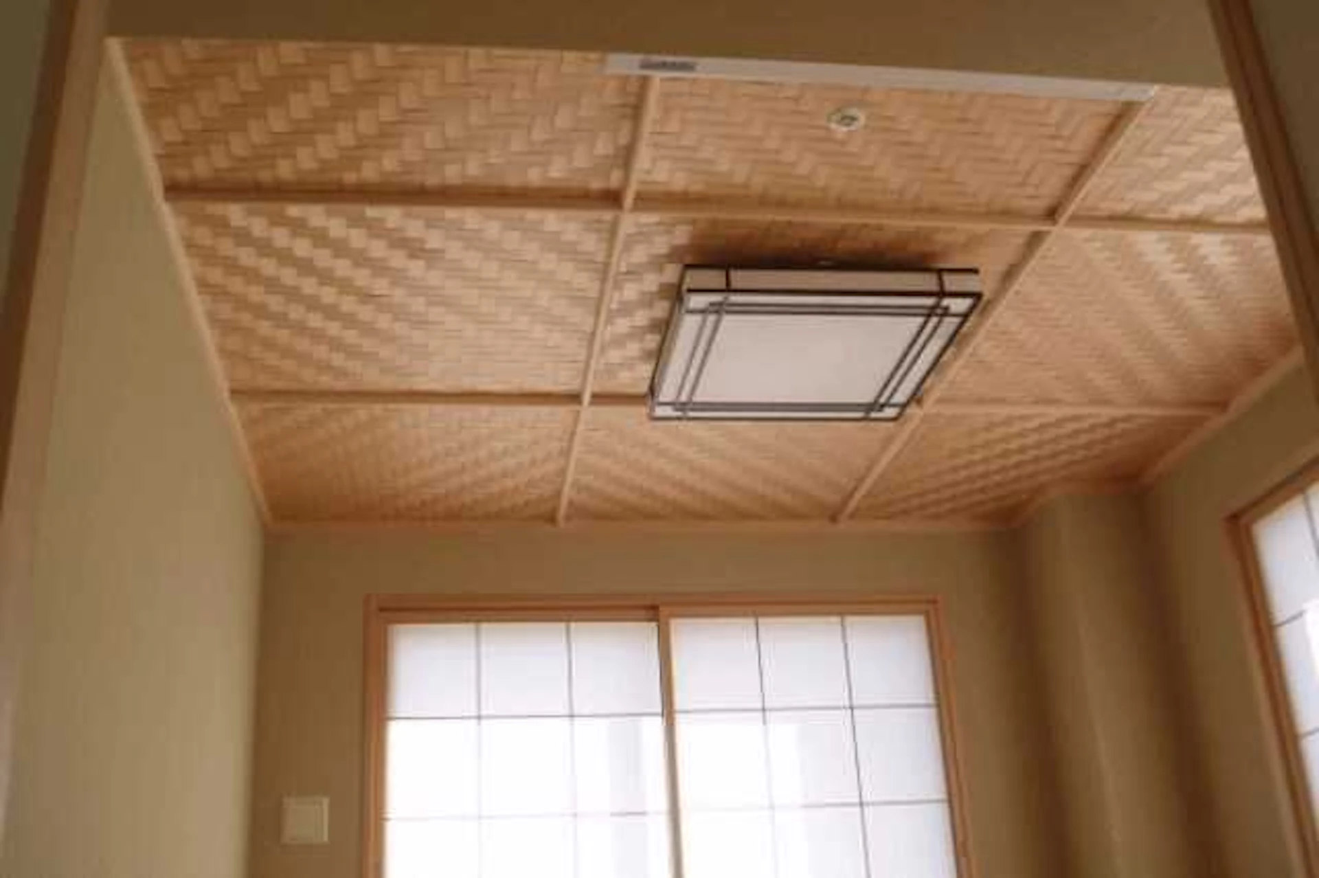 和室の壁紙クロスの選び方!張り替え費用・おしゃれなコーディネート・施工例