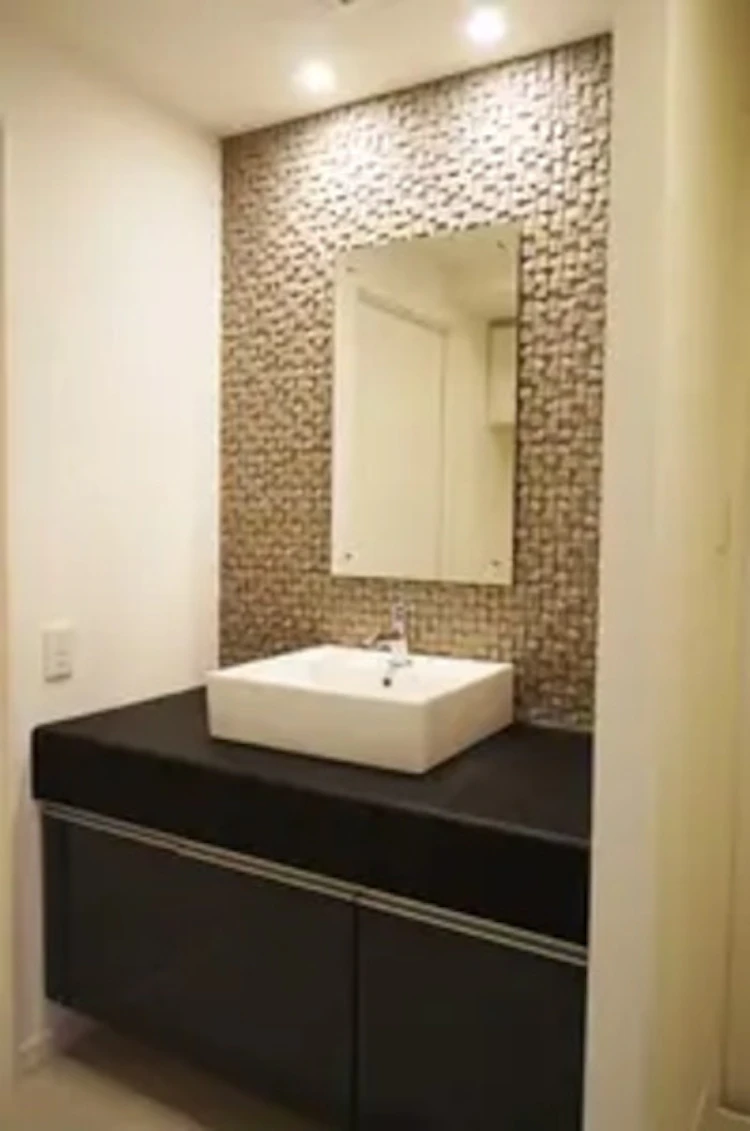 事例2 モダンでシックな洗面台