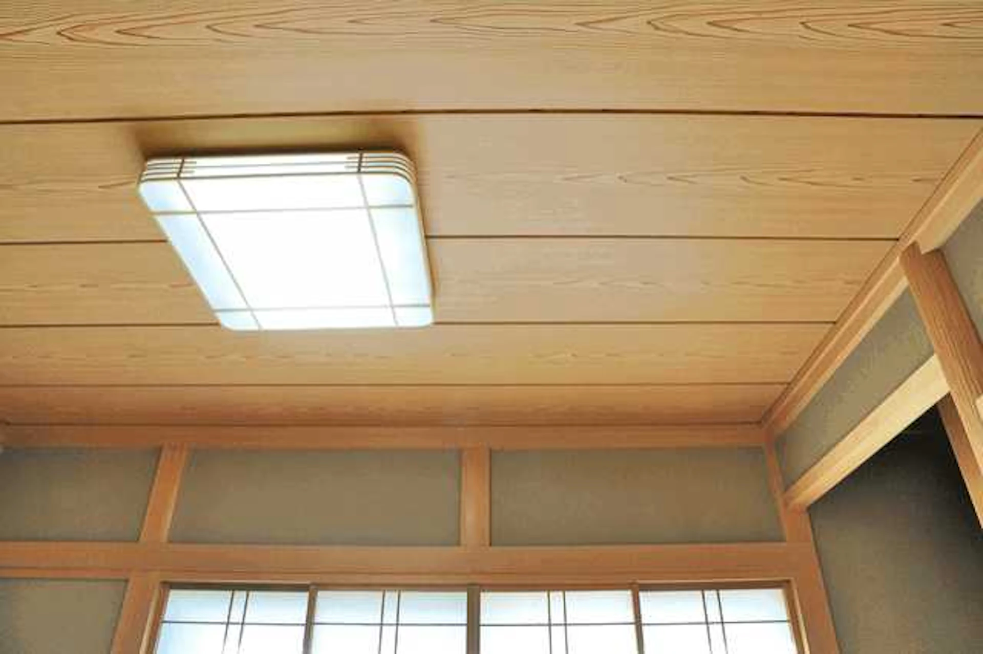 目透かし天井(底目張り)
