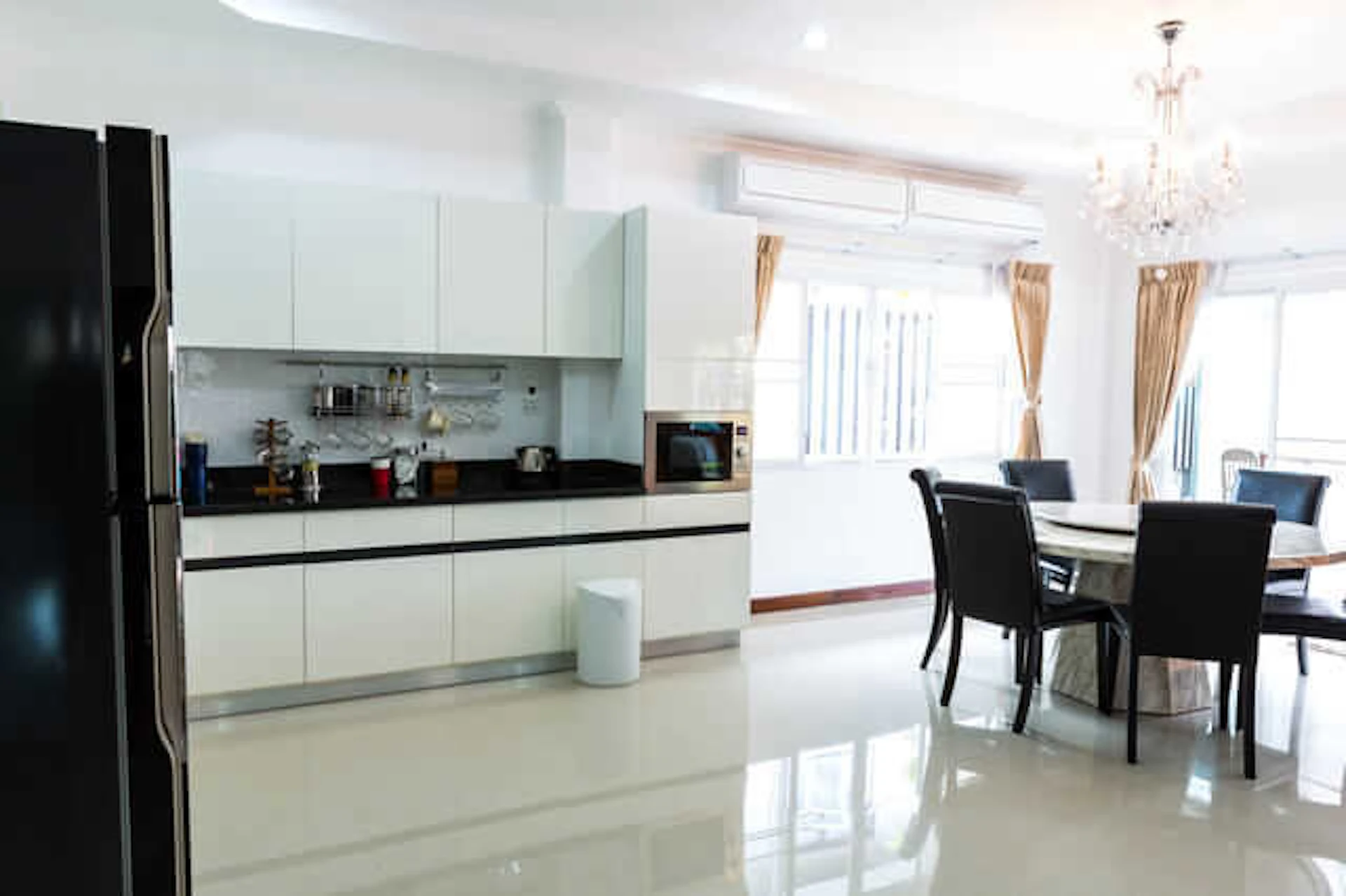 キッチンに向く床材