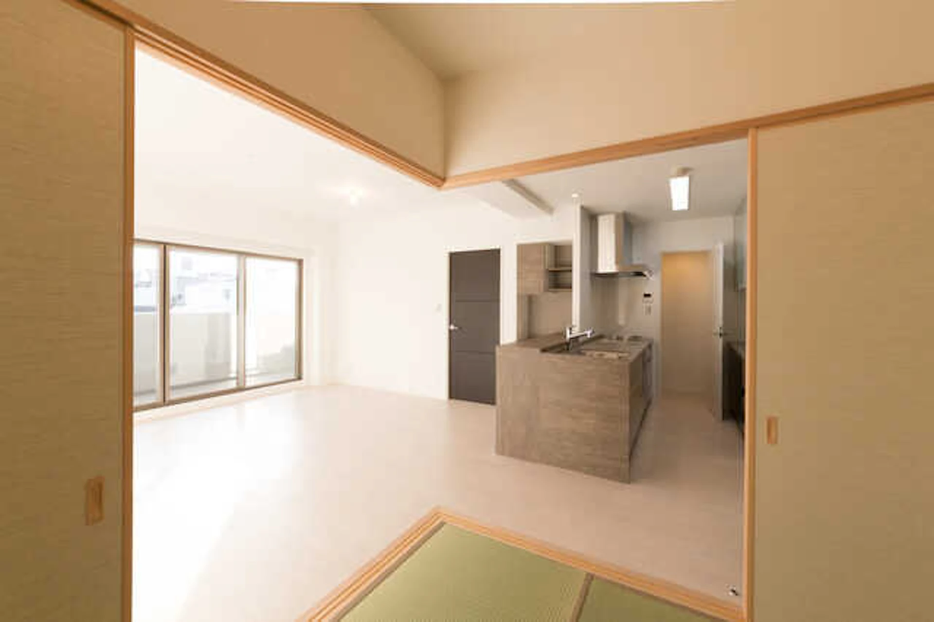 引き戸をつける