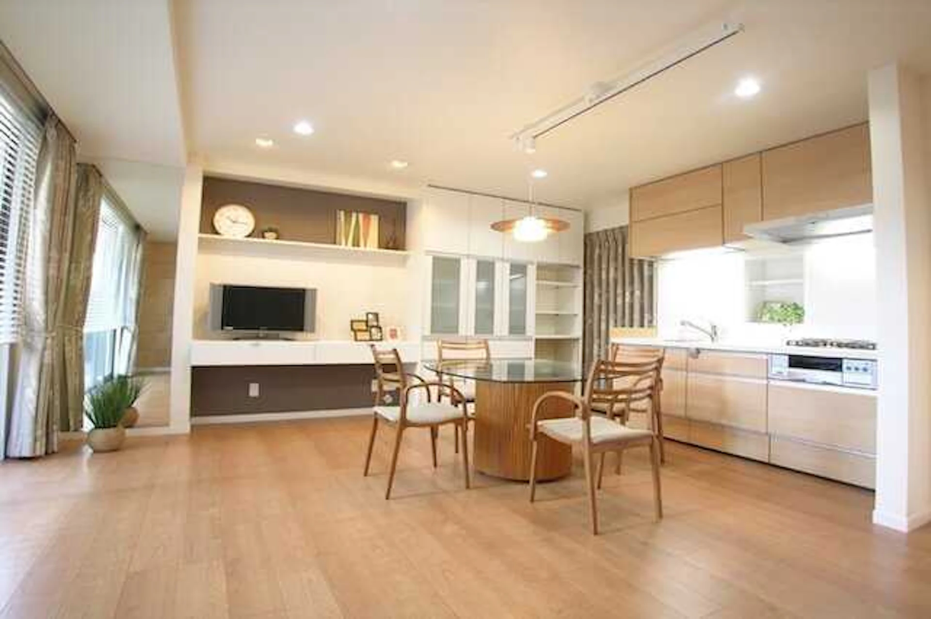 住宅の種類や、リフォームの目的に合った業者を