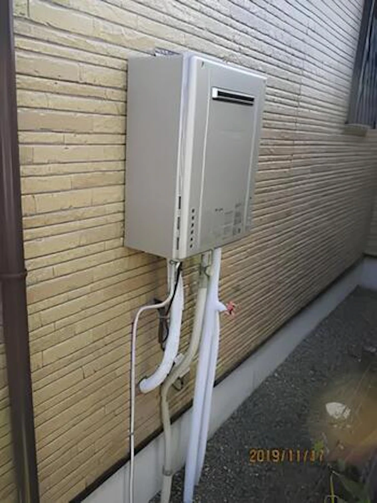 給湯器交換の施工例