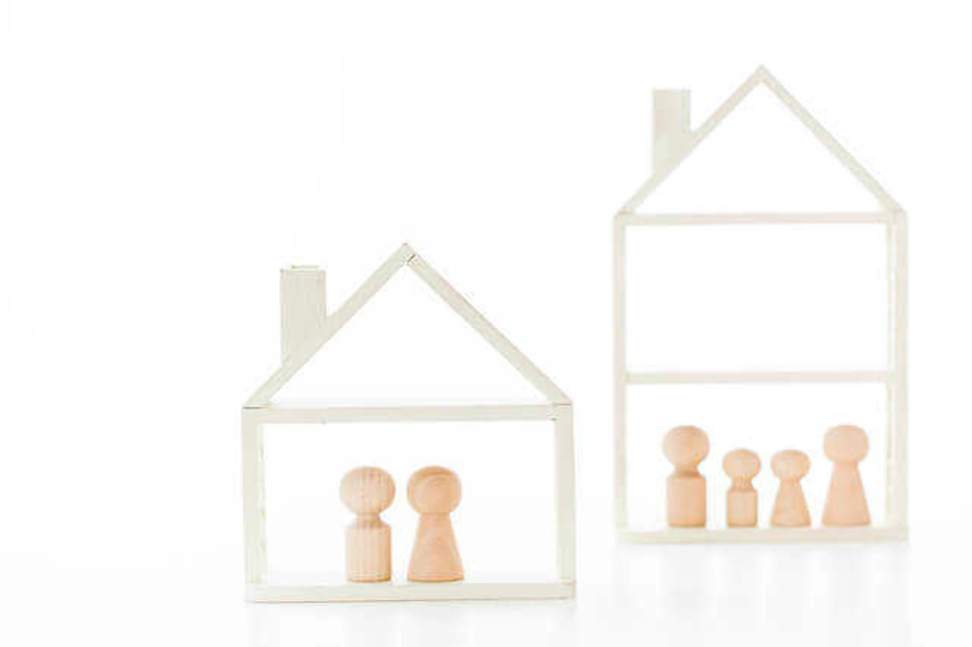 オブジェで二世帯の近居を表している