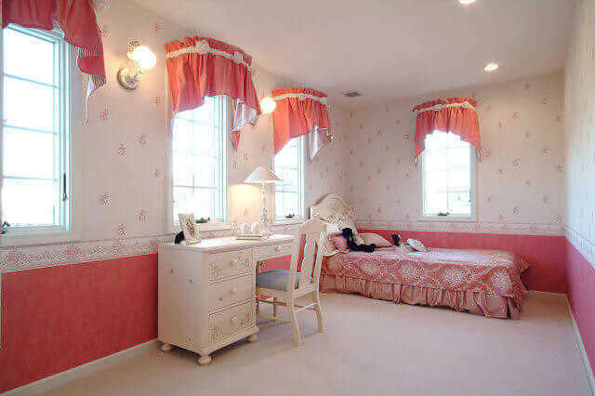 サムネイル：女子力を高める女の子のお城