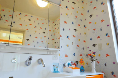 [50万円] ディズニーの壁紙クロスを一緒に施工