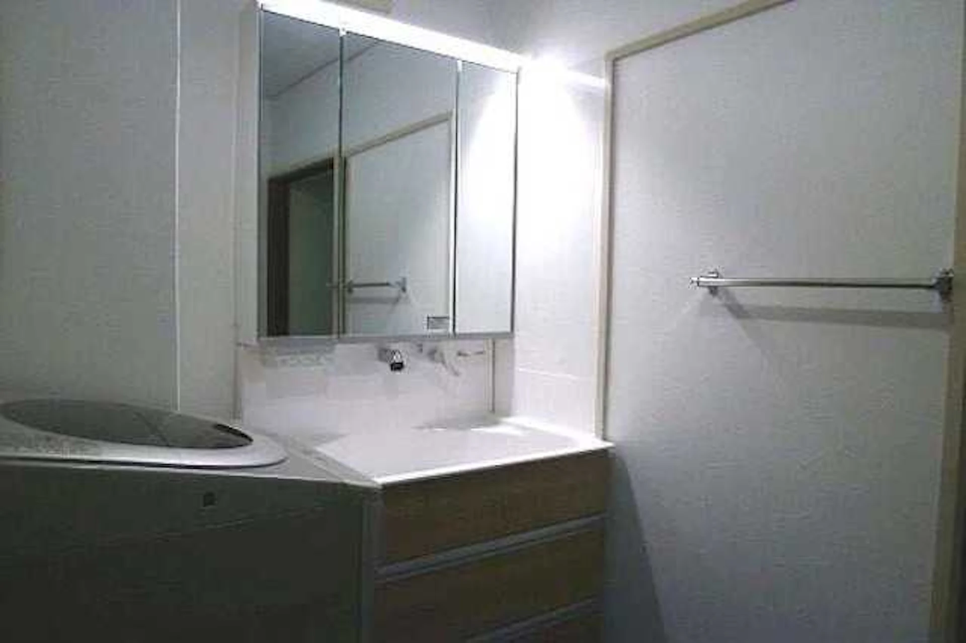 パナソニックの洗面台は女性に優しい!特徴・商品・価格・リフォーム事例をご紹介!