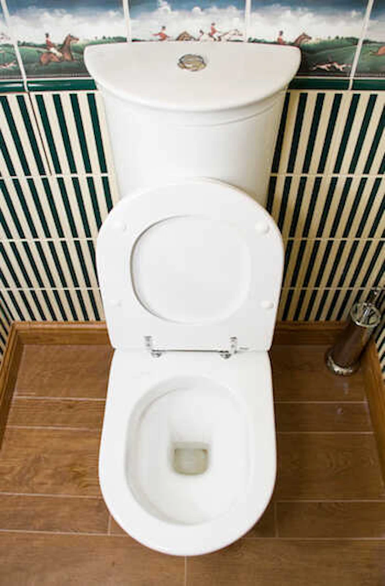 失敗例1 床材にすぐにシミや汚れがついた