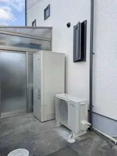 水漏れしたエコキュートを交換