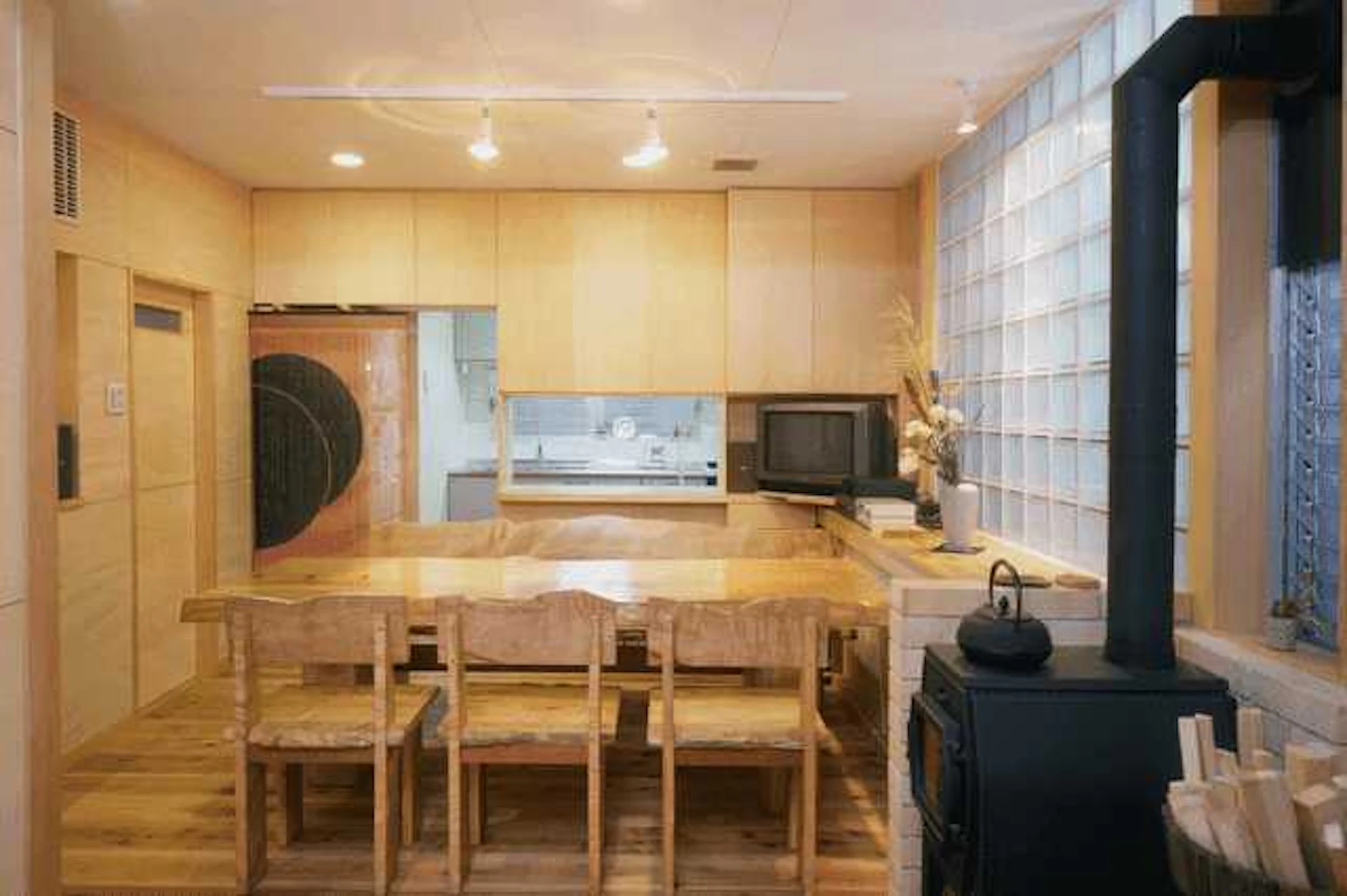 リビングならスタイリッシュに