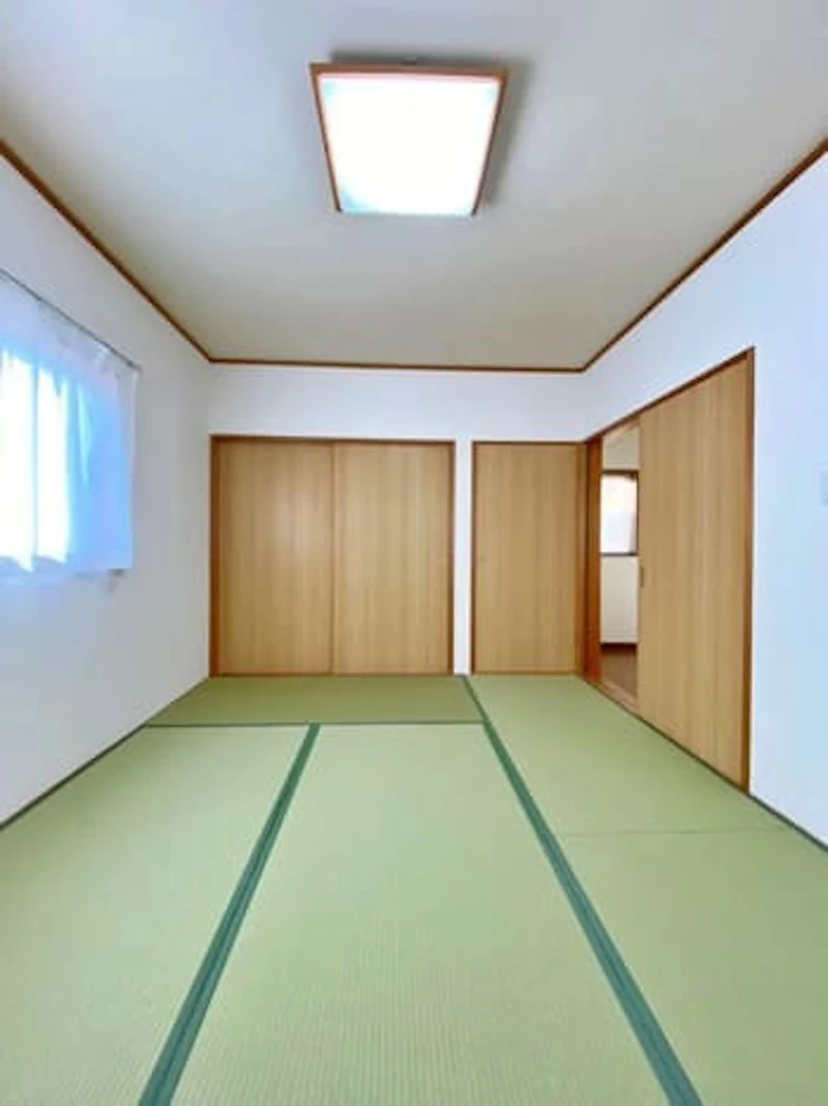 事例1:和室の畳や壁紙をリフォーム