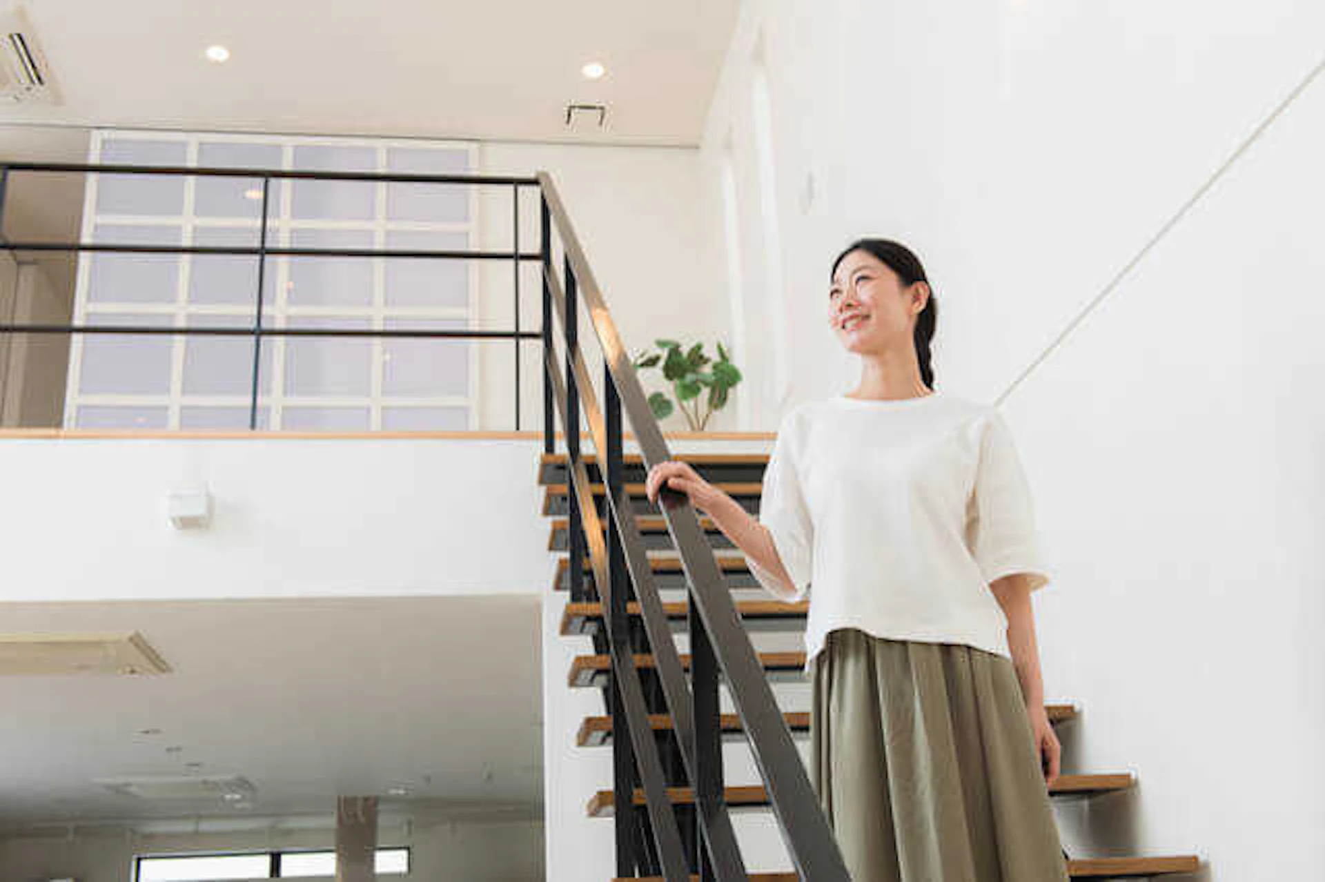 スケルトン階段のリフォーム価格・おすすめメーカー!メリット/デメリット/注意点と実例5選もご紹介