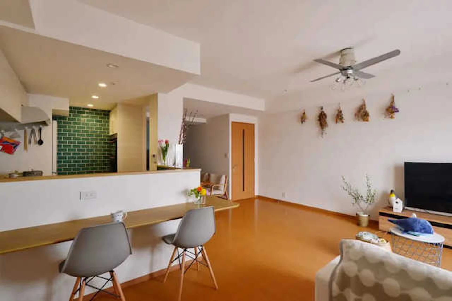 北欧系テイストを意識した内装にリフォーム