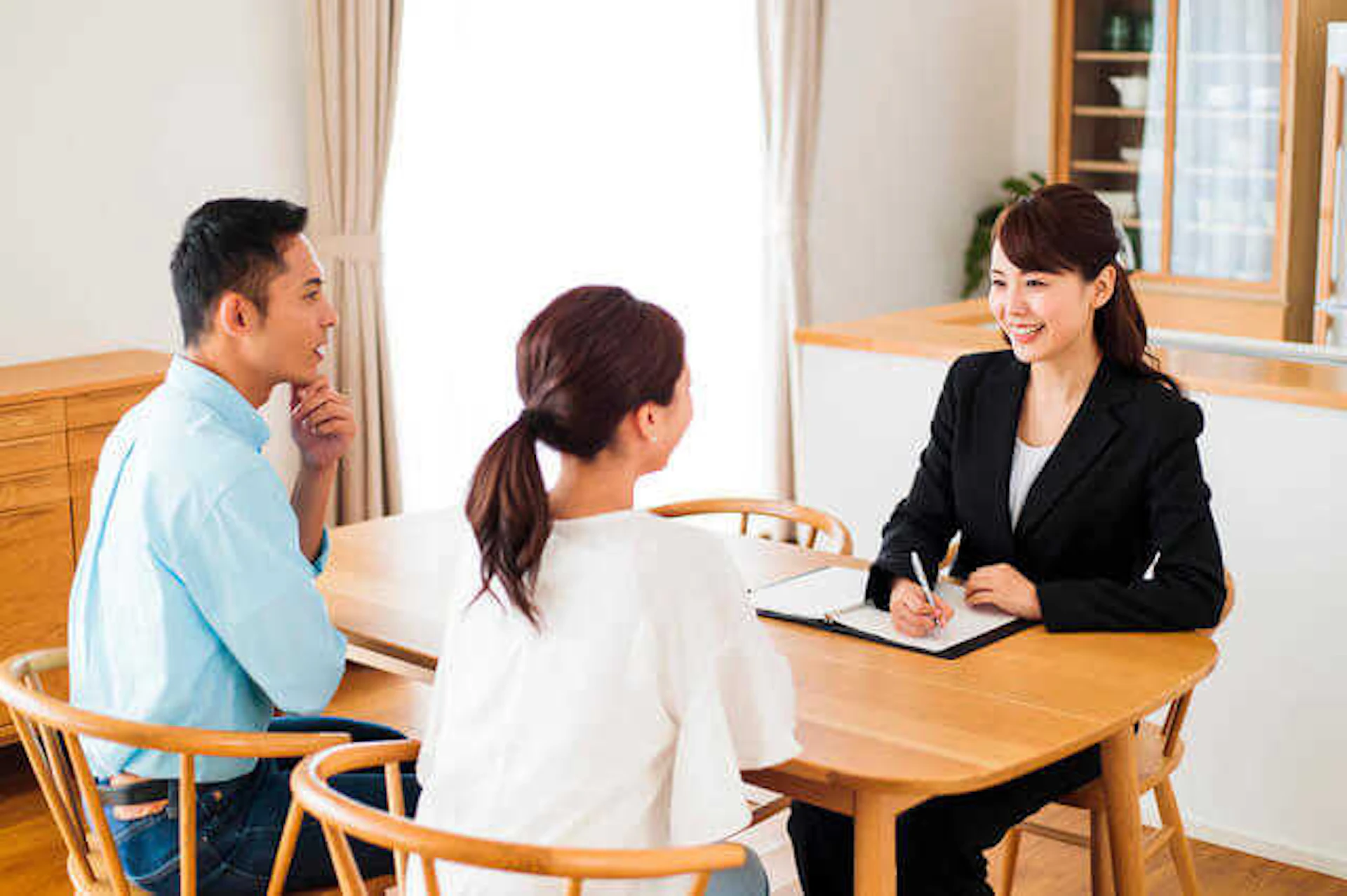 在宅ワークリフォームはどんなプランが最適か、業者と相談を