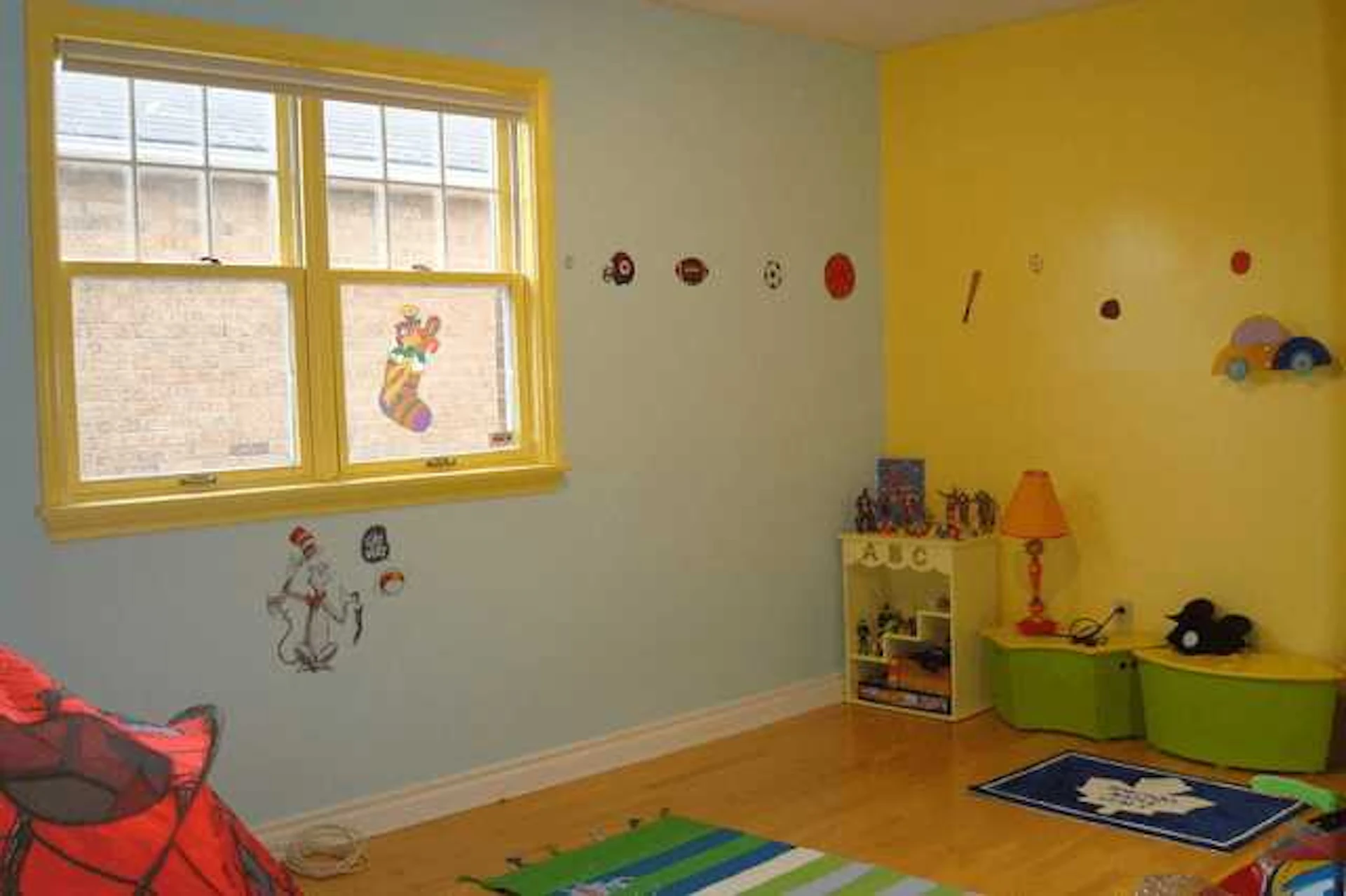 汚れや傷に強い壁紙クロスがおすすめ