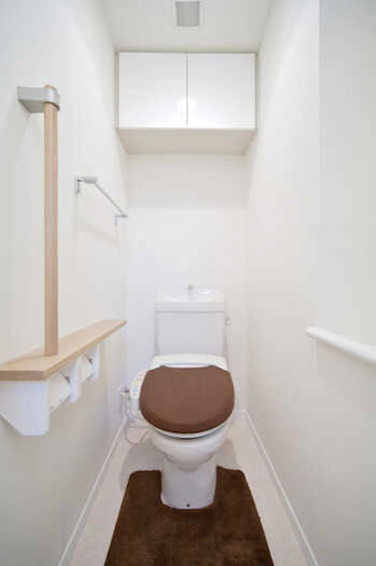 5.床材は滑りにくいものを