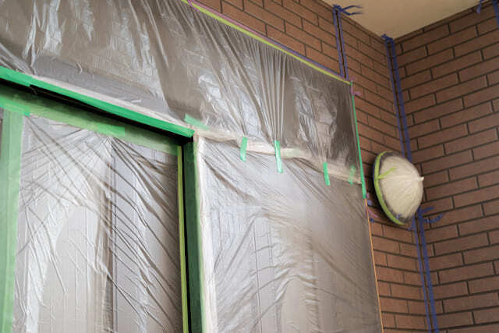 塗装の下準備を映した写真