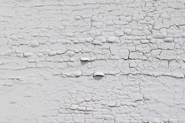 外壁塗膜の浮きや剥がれなどの補修