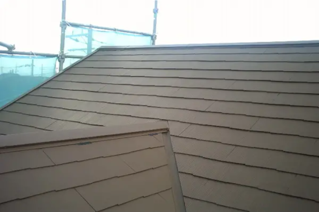 塗装された屋根
